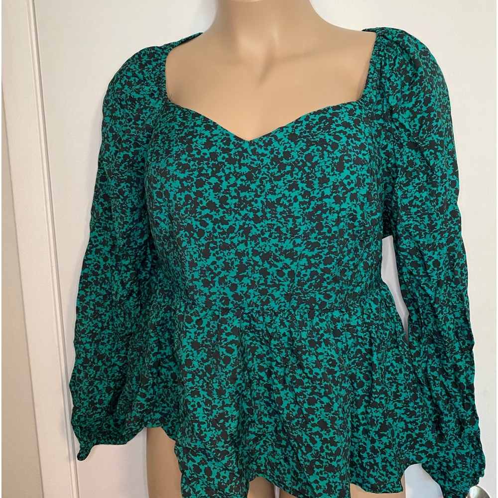 NWT Ava & Viv Peplum Blouse- size 1x